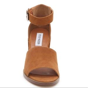 Salmah suede sandal from Steve Madden.